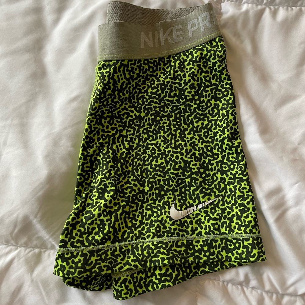 Nike pro spandex